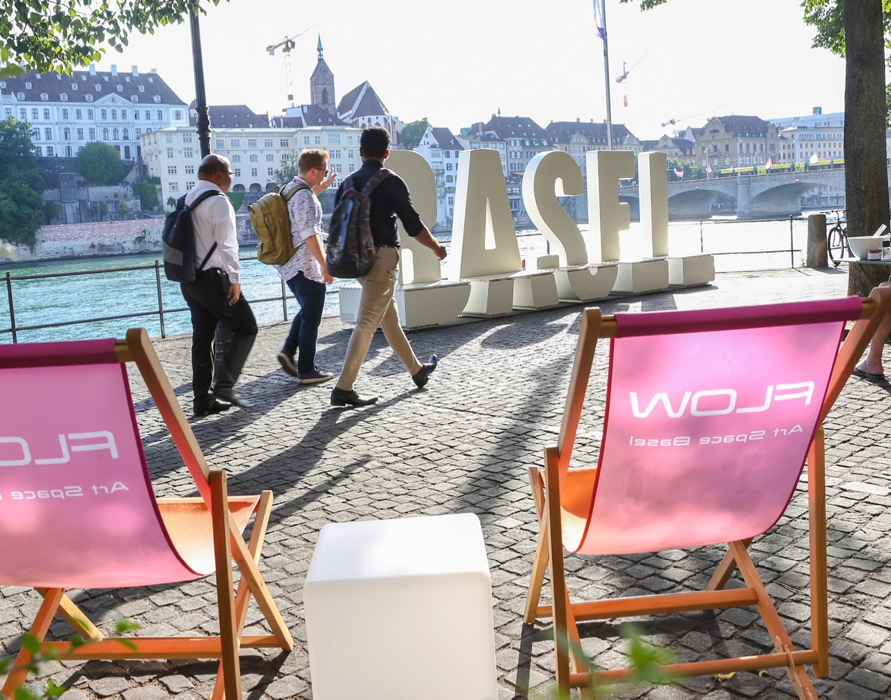 logo-flow-art-space-basel-liegestuehle-scanu